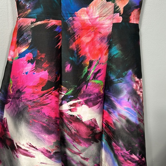 St. John Silk Cotton Printed Midi Length Colorful Fit and Flare Dress size 2 - Picture 13 of 15